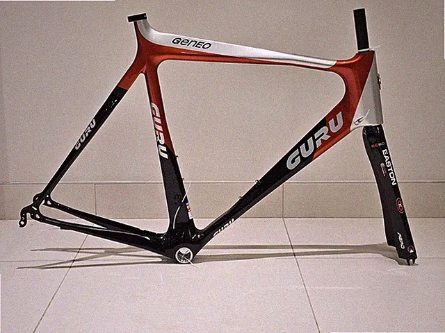 Guru Geneo Carbon Road Frameset 57cm Easton EC90 Fork Made in Canada NEW