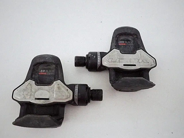 LOOK Keo Blade Carbon Ceramic Steel 12 Road Bike Pedals w/o Cleats *Fair