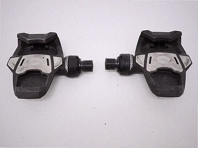 LOOK KEO Blade Carbon Fiber Ceramic 16 Clipless Road Bike Pedals 195g *Great*