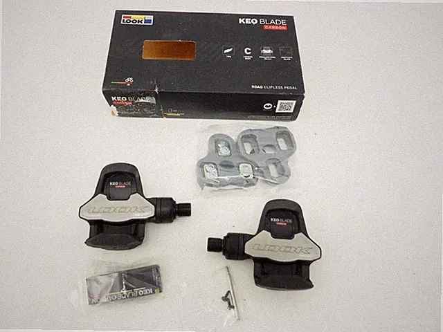 New! LOOK KEO Blade Carbon Road Bicycle Pedals 8/12 Spring With Cleats