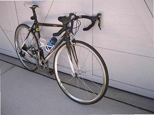Size 50cm / 18 Gears--KESTREL "EVOKE" Carbon Fiber Bike--Good Condition!